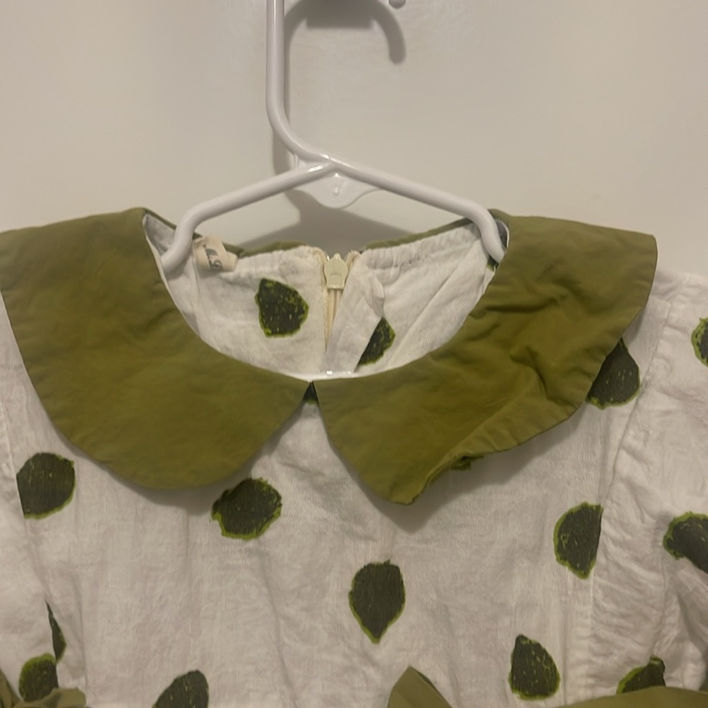 Little Girl’s Toddler Vintage Style Top - Fits like 2-3T  - Make offer. - Picture 4 of 6